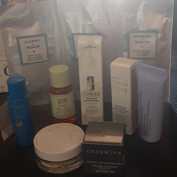 Clinique Other - Beauty bundle / All new, never used / Sealed